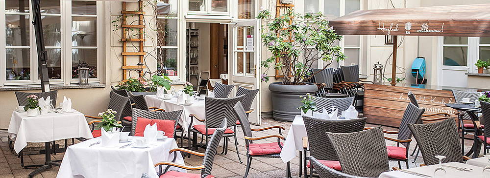 Berlin Alvis Restaurant Hofgarten